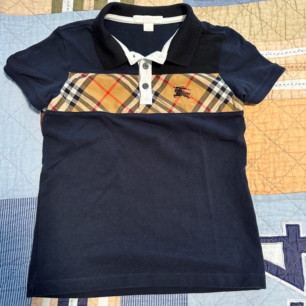 Boy’s Burberry Polo in classic Pique material